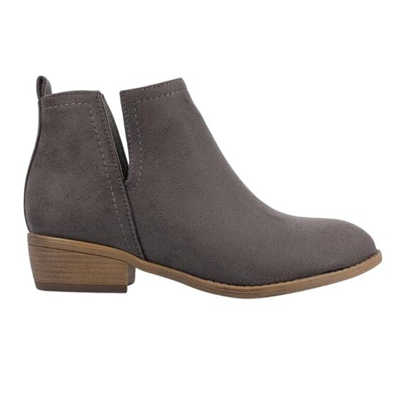 Journee Collection Women's Rimi Notched Ankle Stacked Heel Booties - Picture 2 of 4